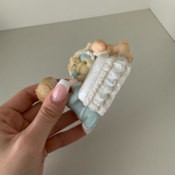 Vintage ADELINE COLLECTION Ceramic Praying Boy & Girl Kneeling Figurines X2 NEW - Picture 10 of 15